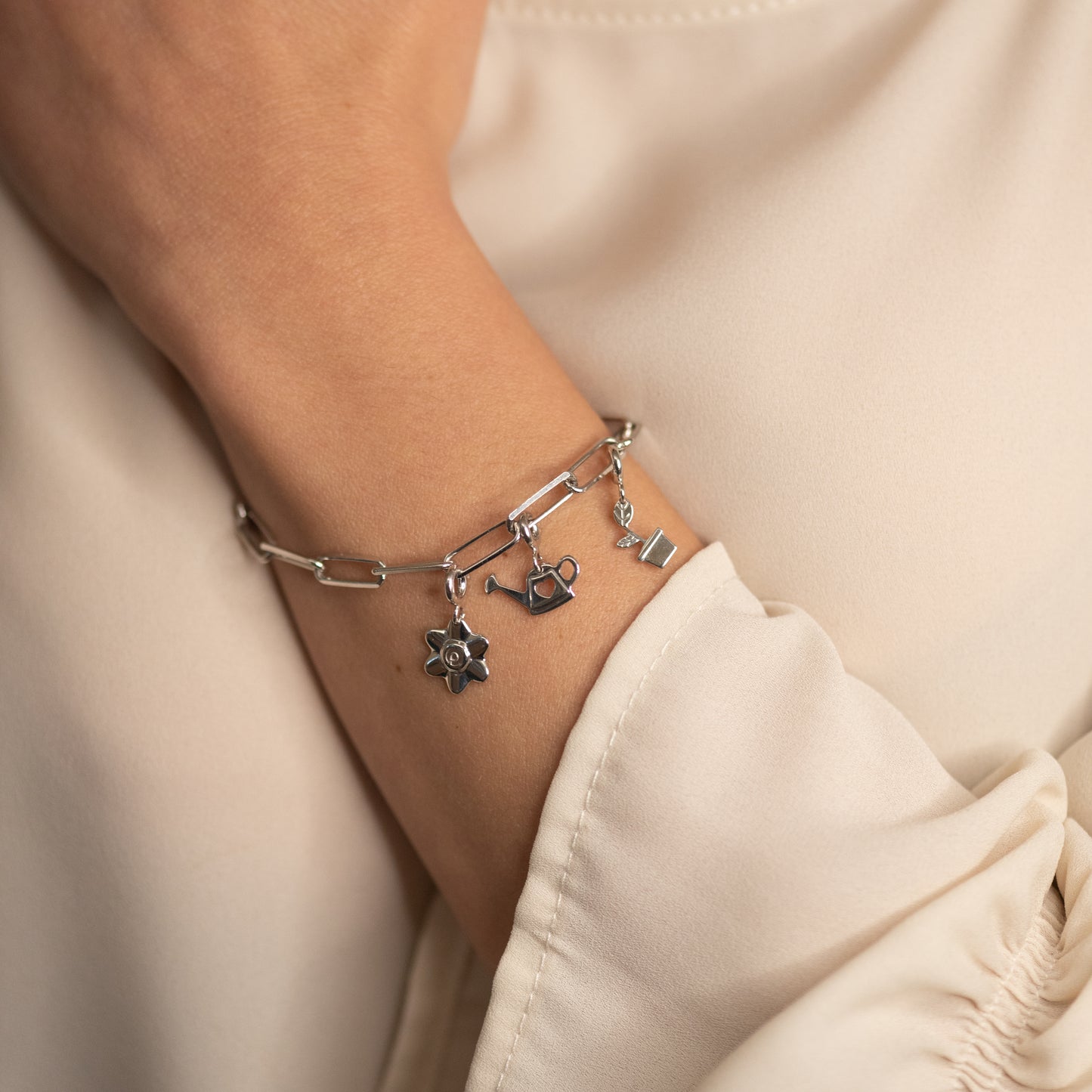Charm Fiorisci Argento
