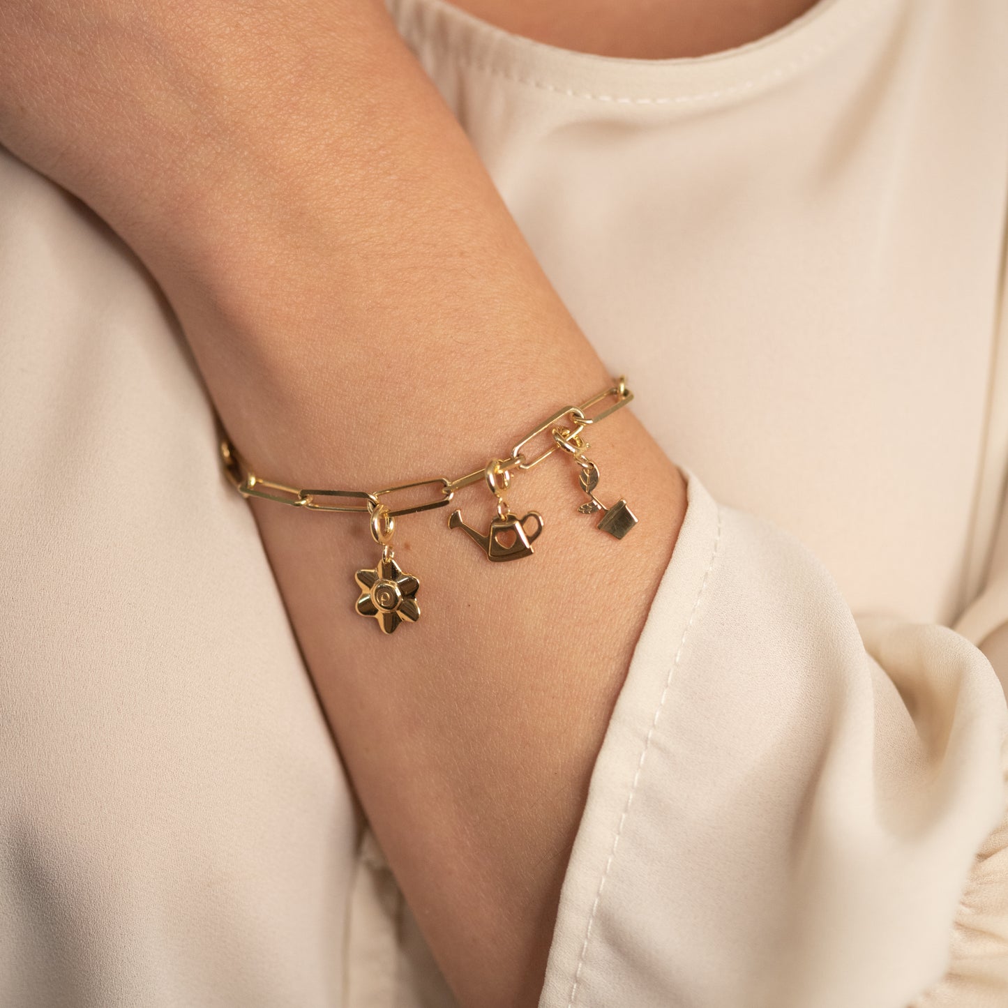 Charm Fiorisci Placcato Oro