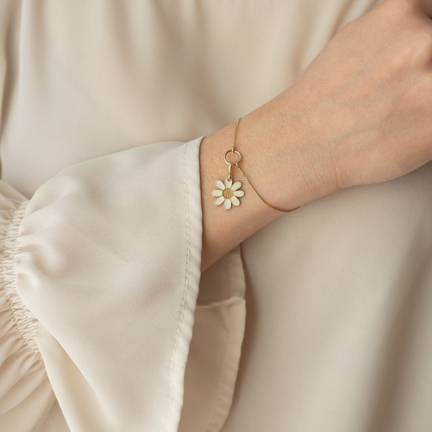 Charm Margherita Placcato Oro