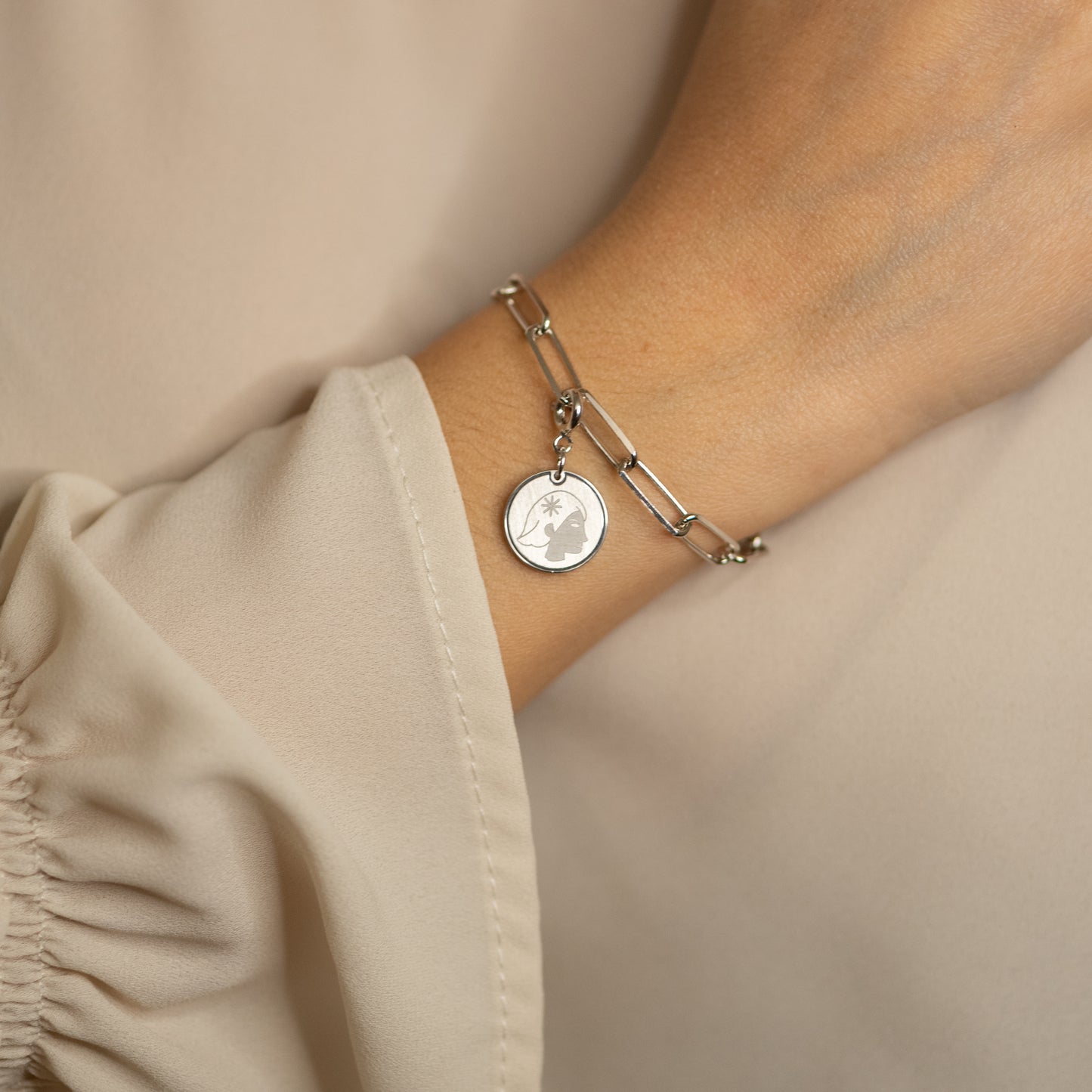 Charm Vergine Argento
