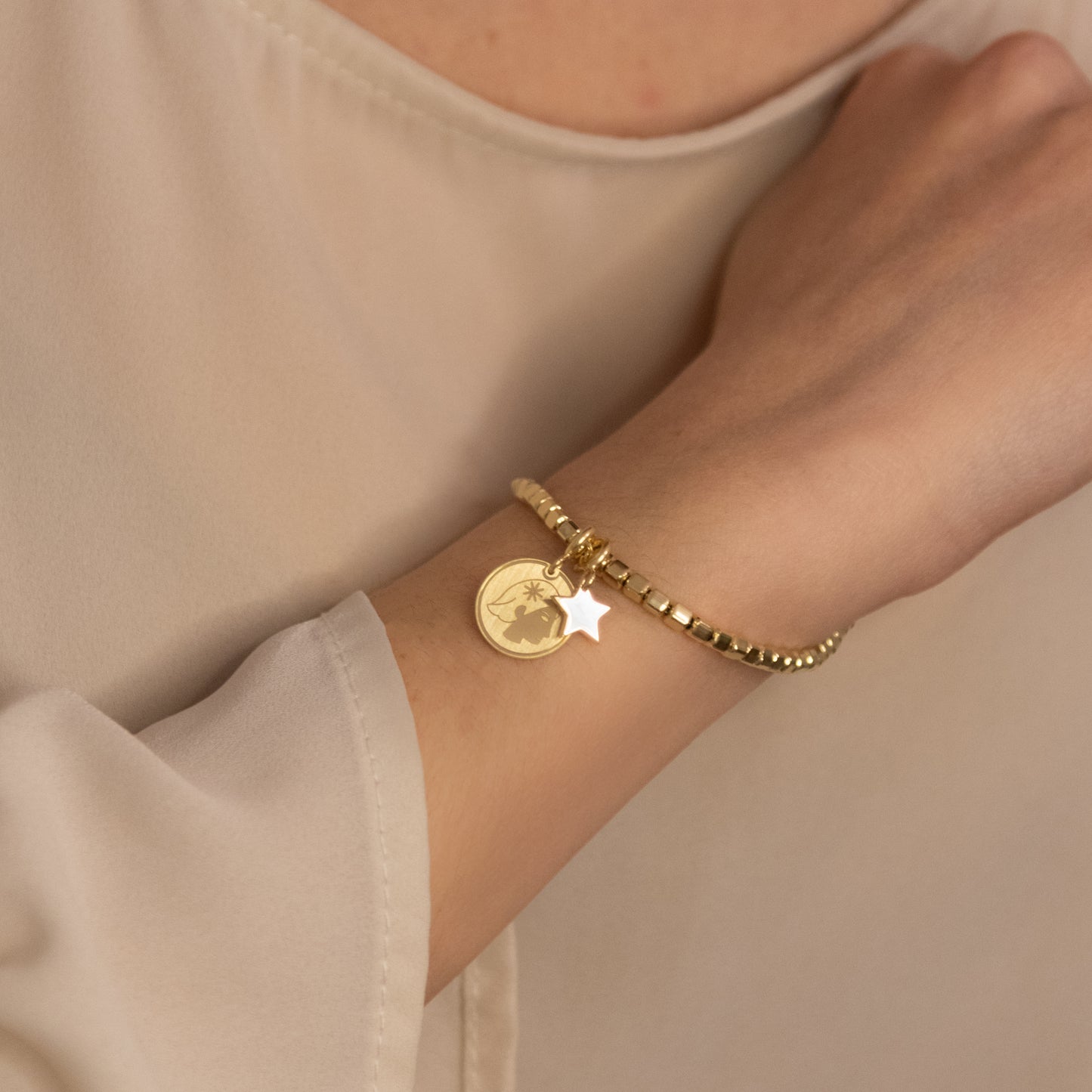 Charm Vergine Placcato Oro